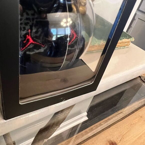 Jordan NIB Newborn Baby Booties in clear ornament. Cement and Black and red. - Picture 9 of 9